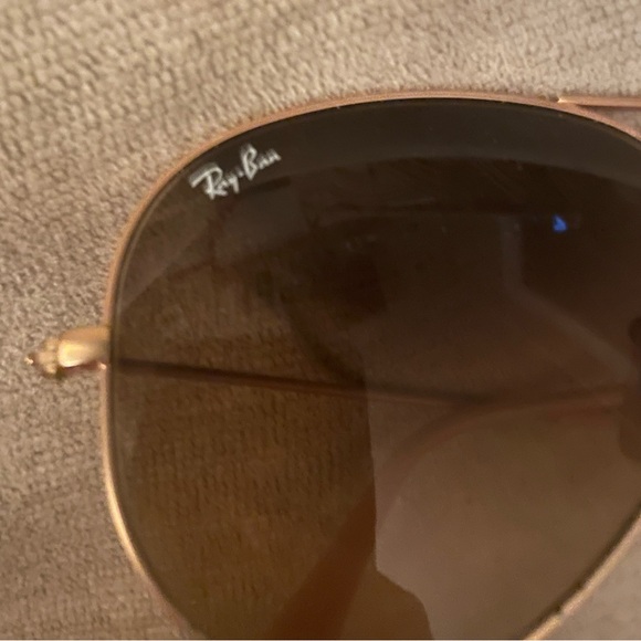 Ray Ban Classic Aviator Sunglasses - Picture 4 of 4
